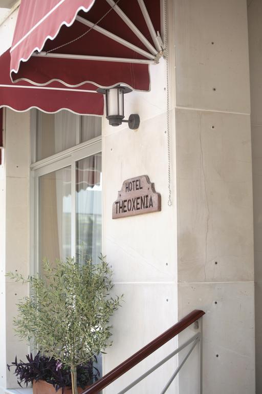 Hotel Theoxenia Loutráki Exterior foto
